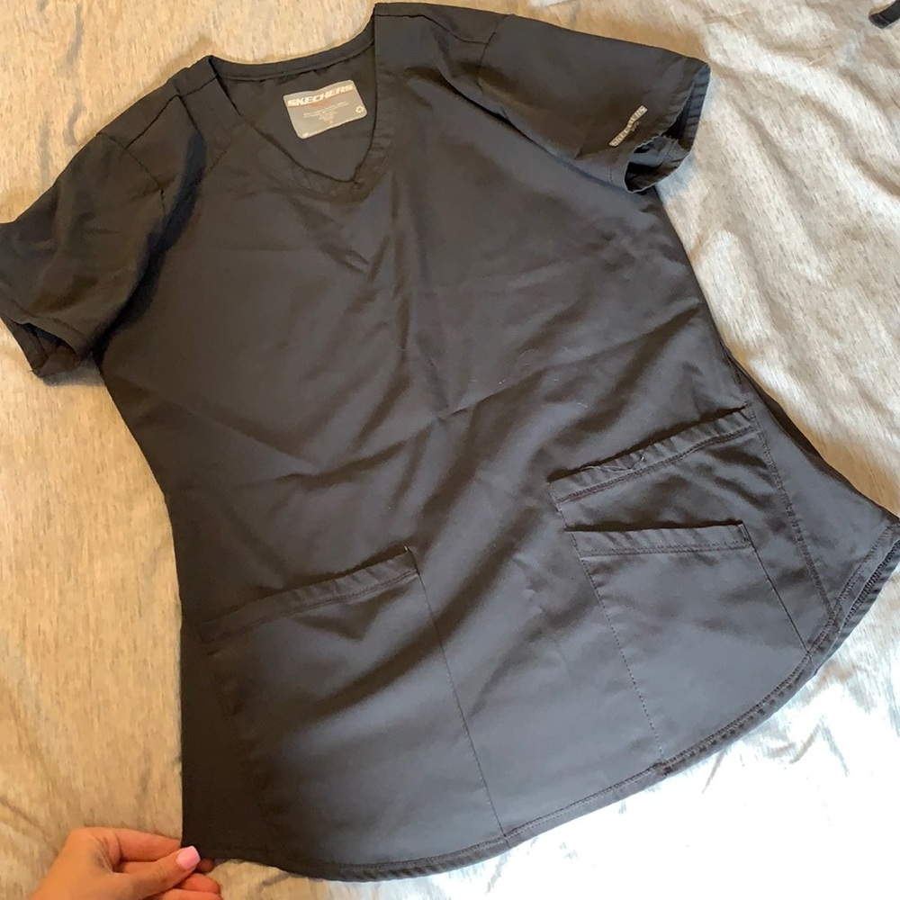 Grey sketchers scrub top in size small